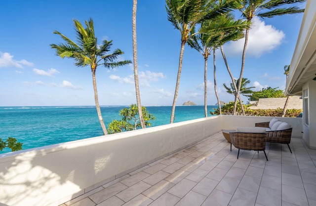 Last chance for Christmas Hawaiian Style 6 BR's 30 Days-Send me a note!