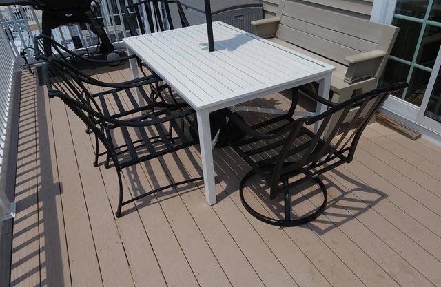 Lavallette Rental - A Cozy Waterfront; Thurs Fri or Sat start date available