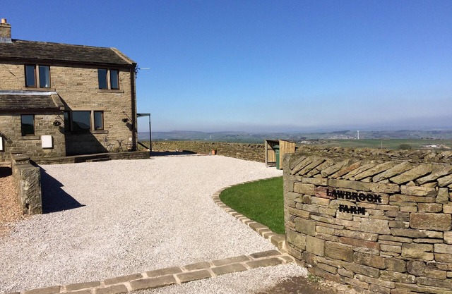 Law Brook Farm cottage with stunning views .