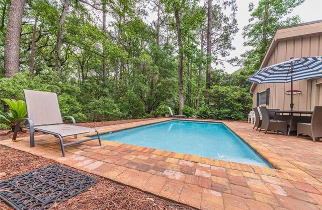 Lawton Road - Three Bedroom Home - 10