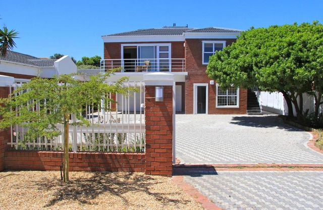 Lazy Days Apartments - Cape Town