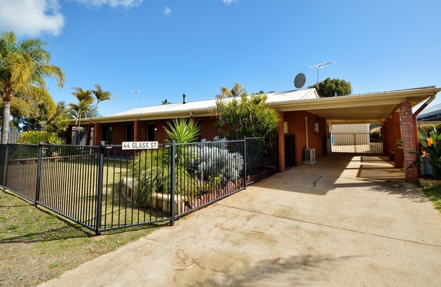 Lazy Dayz - Kalbarri, WA