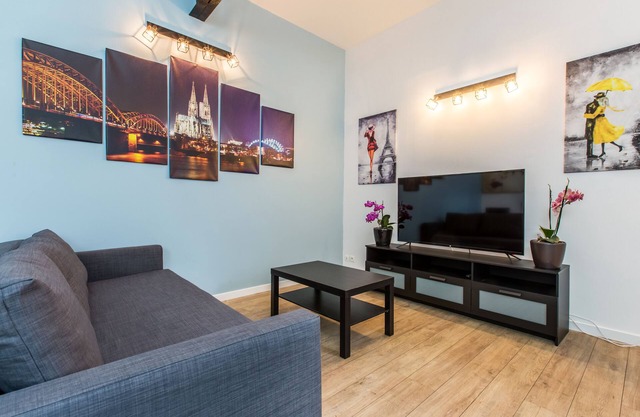 Le Business! Appartement Avec Bureau et Imprimante