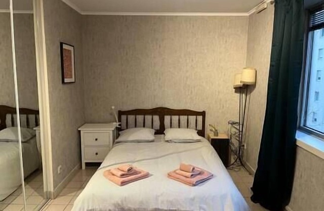 Le Clos du Château Rouge 3* with secure parking