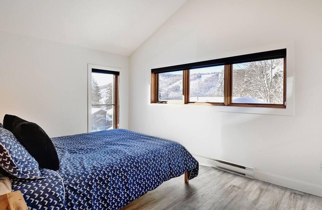 LE COZY ALPIN -14 Chemin Alpin, Stoneham, 235266