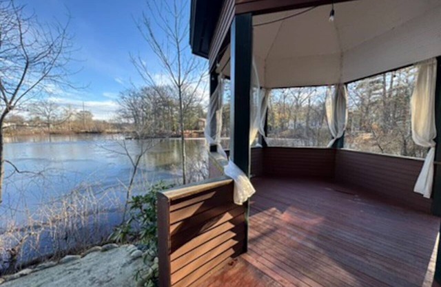 Le Elona – Private Guest Suite on a Scenic Estate