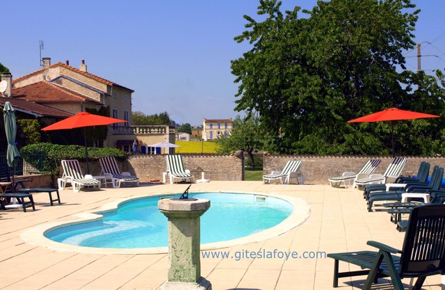 Le Gite du Portail at Le Manoir de La Foye