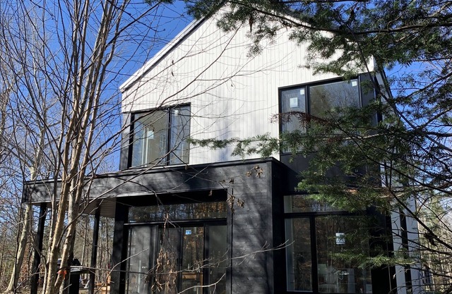 Le Luxe au Coeur de la Nature Adossé au Parc National du Mont Orford