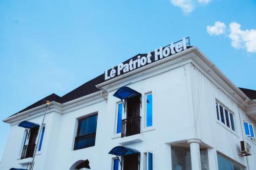 Le Patriotic Hotel