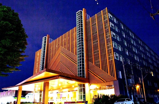 Le Srivaree Suvarnabhumi Airport Hotel
