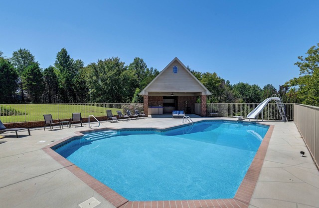 Lebanon Family Getaway w/Pool, Bikes & Trails!