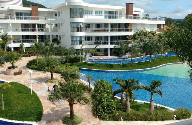 LEISURE AND COMFORT IN THE WATERFALL, WITH MANY ITEMS FOR YOU AND YOUR FAMILY.