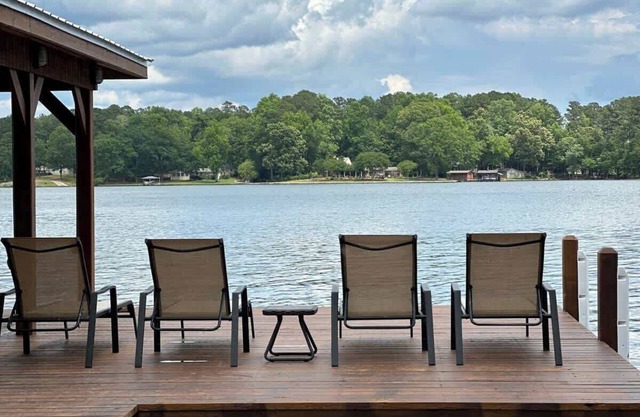 Leisure Point - Private dock, BIG Water, + Kayaks