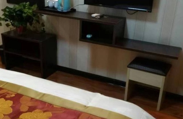 Lele Business Hotel