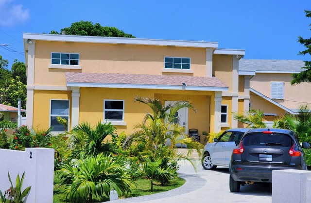 LEMONGRASS HAVEN n3 bedroom home