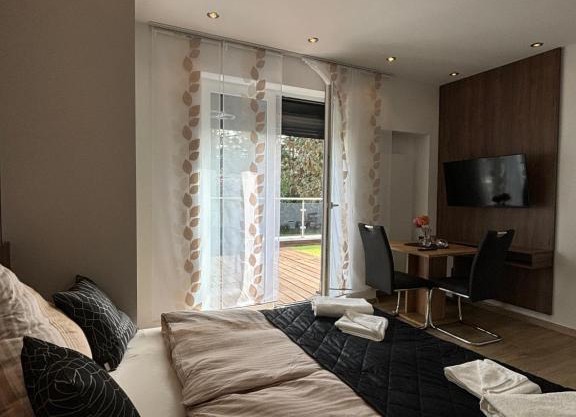 Lenti Düsseldorfer Apartment’s