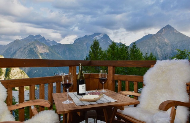 Les 2 Alpes, Cosy Apartment, beautifully renovated, 4 guests,stunning view, wifi