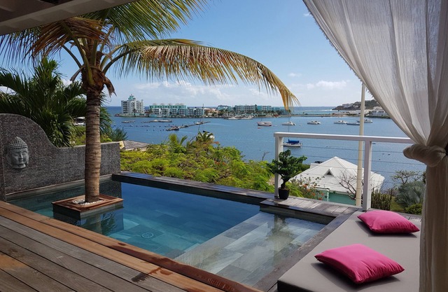Les Balcons d'Oyster Pond