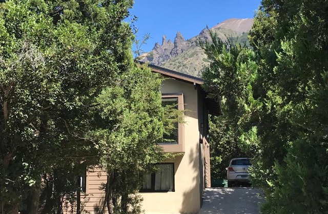 Les Brunes 2- Casa en AV Cerro Catedral