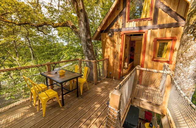 Les Cabanes Perchées du Mas del Bosc