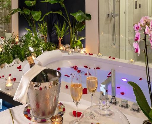 Les Chambres Romantiques - Suite JACUZZI Privatif, Domaine Aixois d'exception