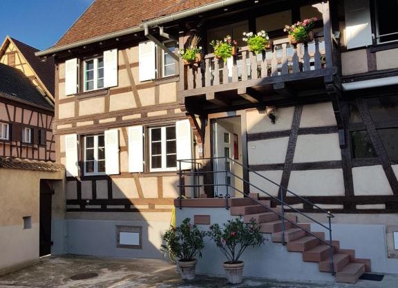 LES COLOMBAGES