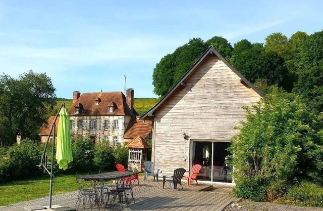 Les Ecuries du Mesnil aux Moines