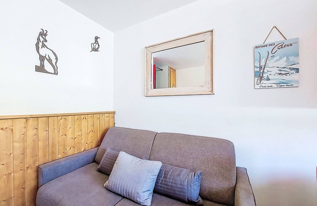 Les Lauzes C19 by Interhome