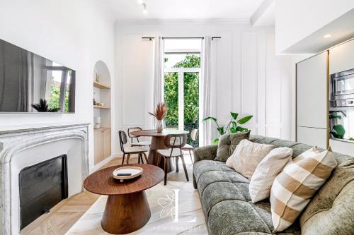 Les Lucioles 5- Luxury 2-Bedroom Apartment