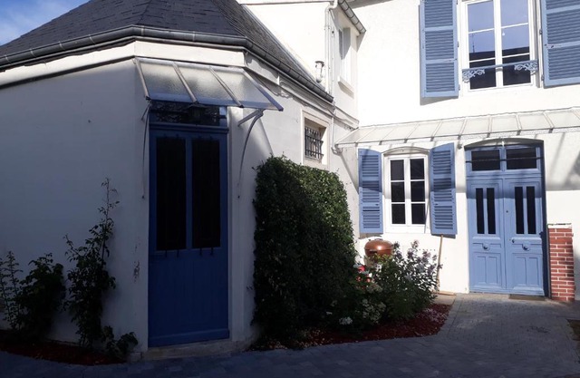 Les Pierres Bleues