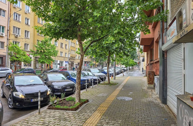Levski 3-bedroom apartment with WiFi, AC in lovely Sofia