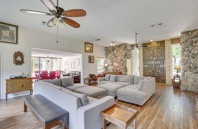 Lewisville Ranch House for Rent on 5 Acres!