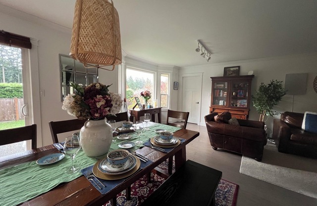 LF Guesthouse - Calm Mornings, Cozy Nights!