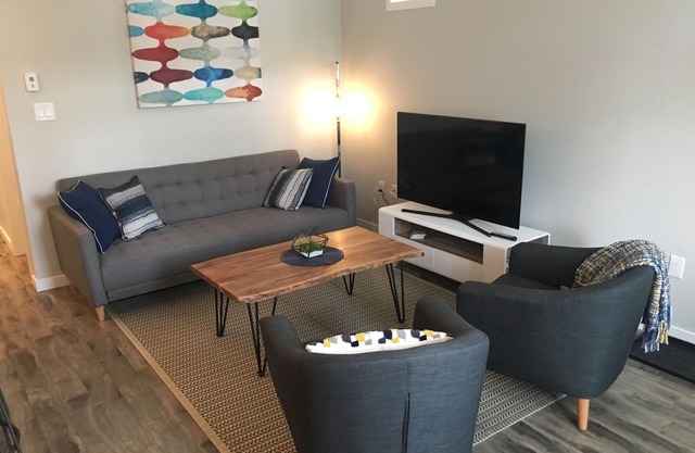 Licensed - BEST Location in Penticton - 3 BDR - 2B