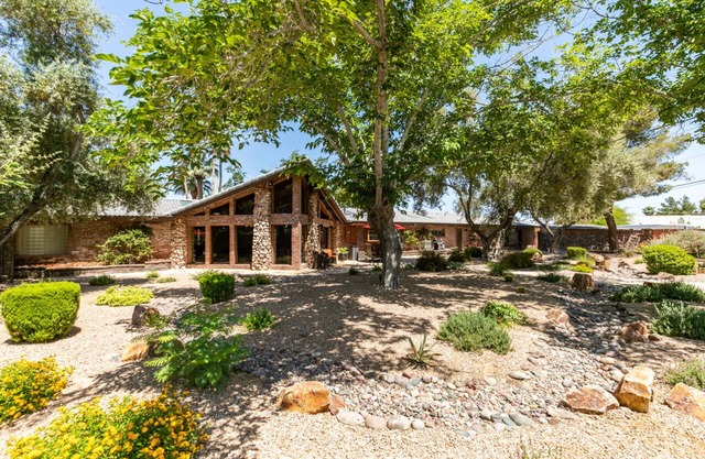 Licensed Gated Estate with Private Pool and Tennis Court!