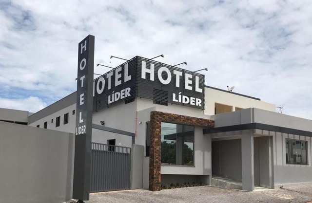 Lider Hotel