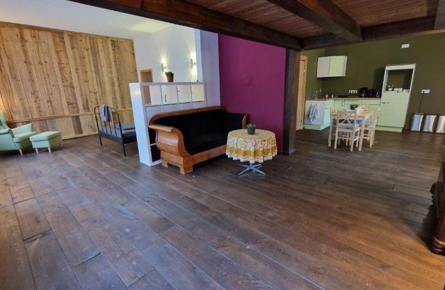 Liebevoll sanierte Altbauwohnung