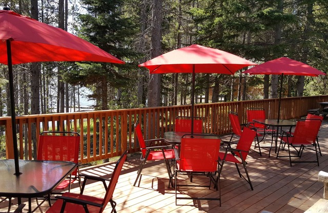 Life is Better at the Lake at Lakeside Cottage