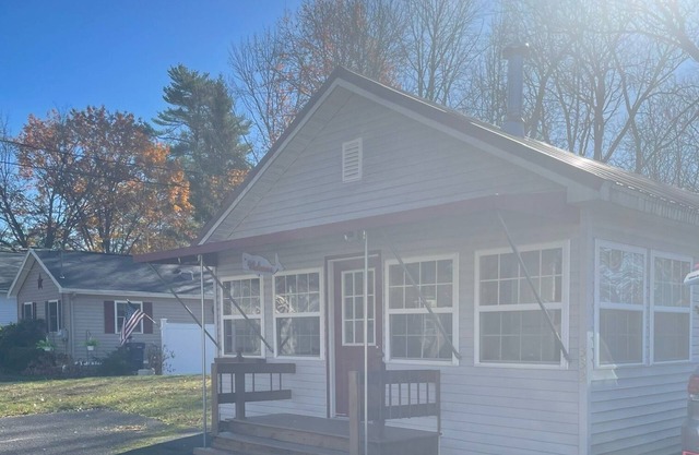 Life is better by the lake! Sylvan Beach home on oversized lot.