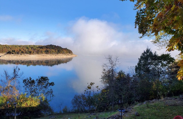 Life is short, make it sweet by the lake - Lakehouse that Sleeps 11 w/Lakeview