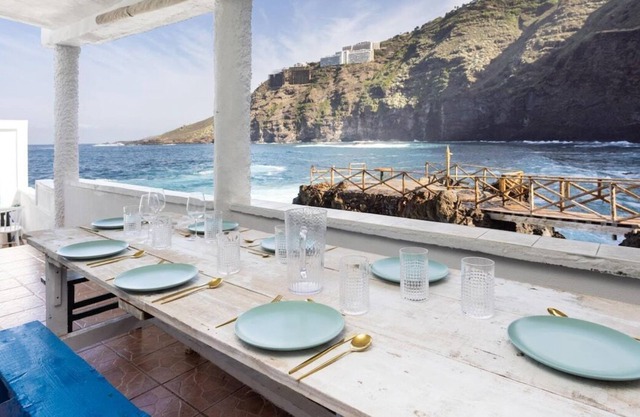 Lightbooking corner of the sea Tenerife