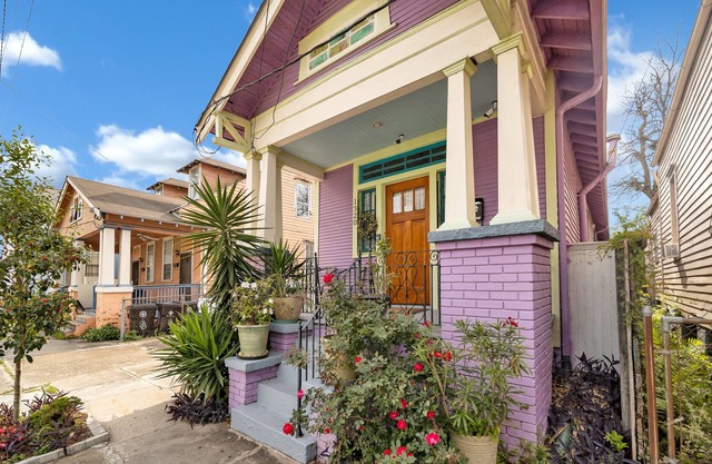 Lilac Lair | Walk to French Quarter | The Marigny
