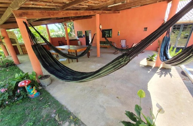 Linda casa com banho natural em Guaramiranga