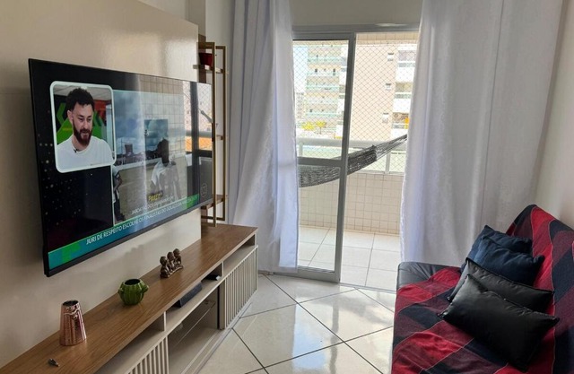 Lindo apartamento na Ocian Praia Grande a 6 min do mar