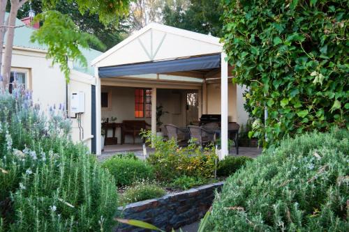Linfield Cottage