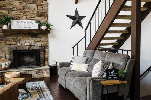 Little Chip Lake Arrowhead Cabin