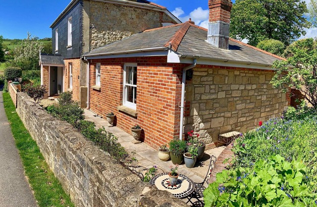 Little Clatterford a little romantic countryside retreat