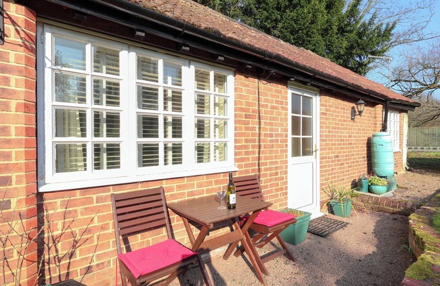 Little Cottage - UK49275