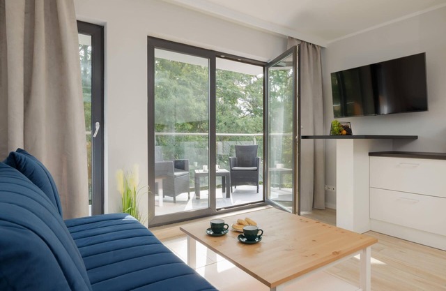 Little Laguna 1B | Apartment | Parking | Beach
