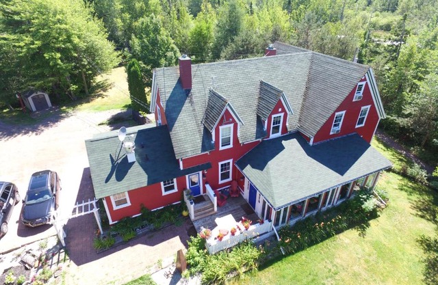 Little Shemogue Inn